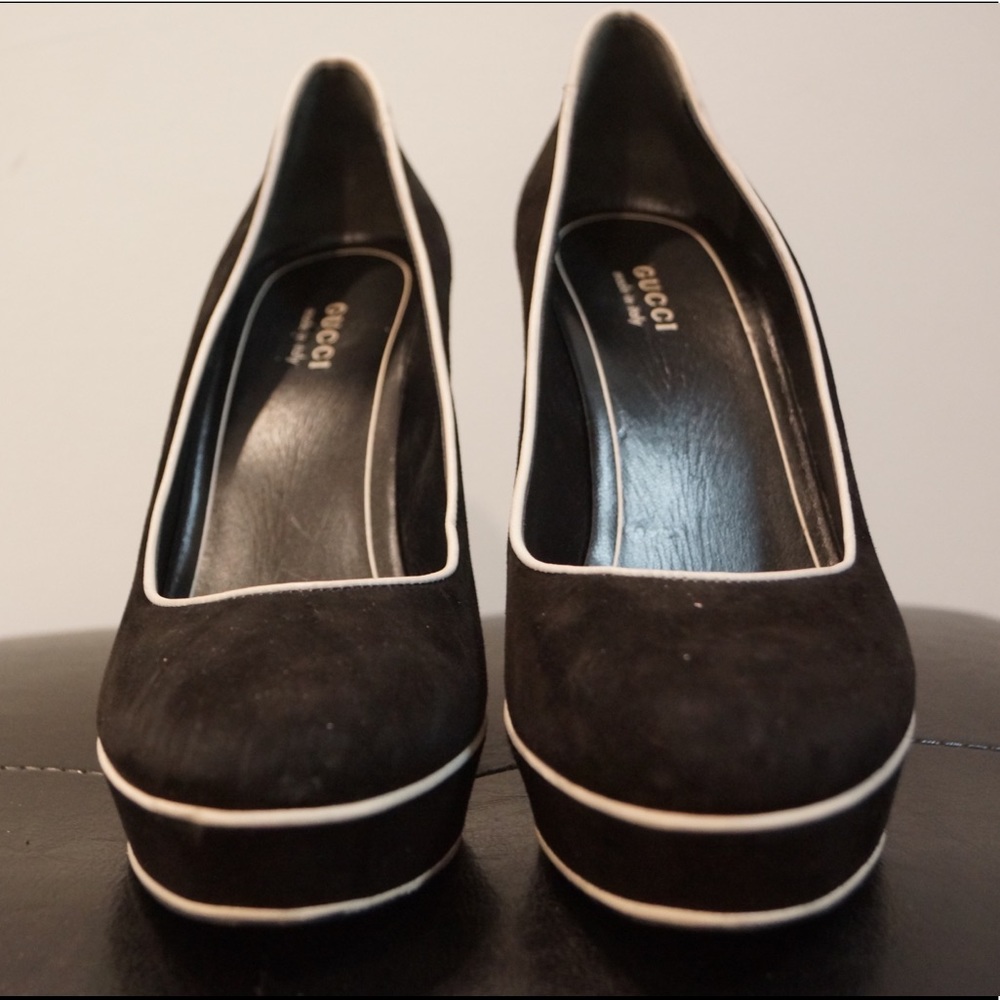 Gucci Suede Platform Pump Black/White - Picture 9 of 9